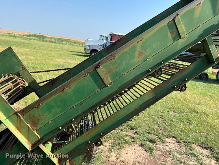 image for item DR1467 Wichita Equipment RSH24  bermuda sprig digger