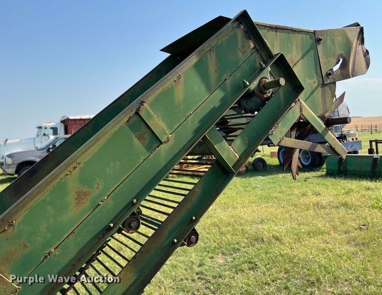 image for item DR1467 Wichita Equipment RSH24  bermuda sprig digger