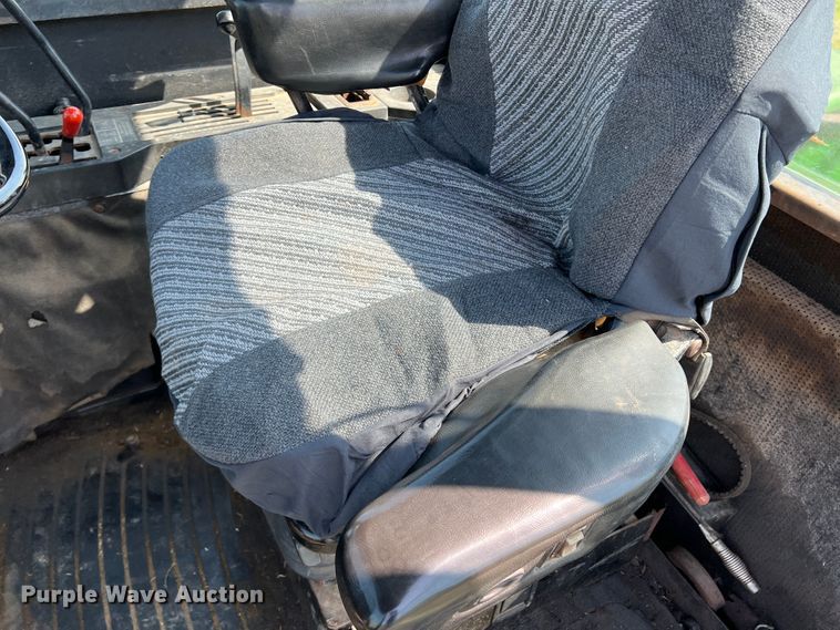 image for item DR1469 1995 John Deere 8970  4WD tractor