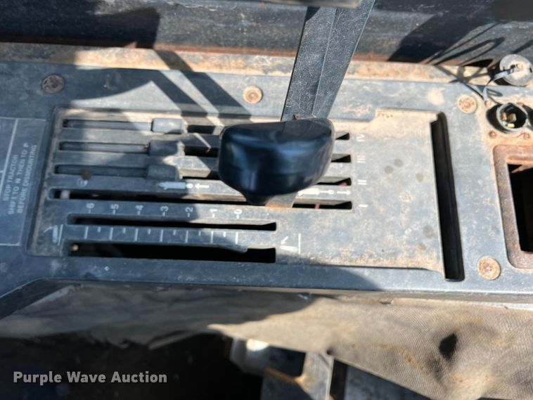 image for item DR1469 1995 John Deere 8970  4WD tractor