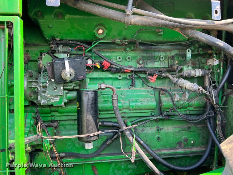 image for item DR1469 1995 John Deere 8970  4WD tractor