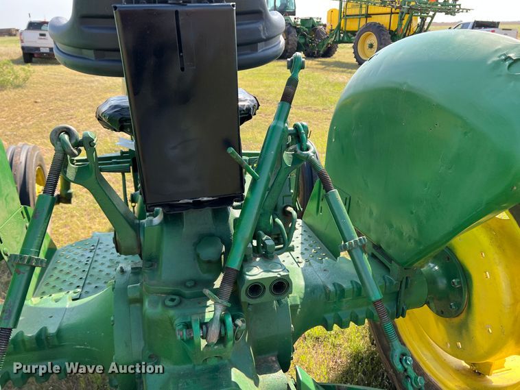 image for item DR1473 John Deere 1530  tractor