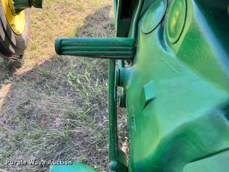 image for item DR1473 John Deere 1530  tractor