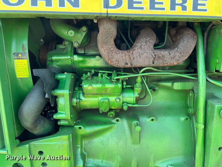 image for item DR1473 John Deere 1530  tractor