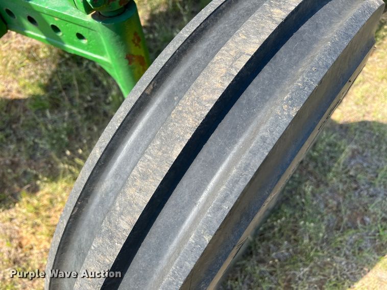 image for item DR1473 John Deere 1530  tractor