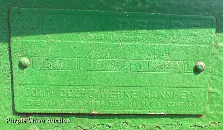 image for item DR1473 John Deere 1530  tractor