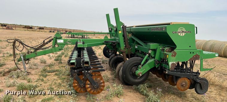 image for item DR1481 Great Plains 2000-327594  no-till grain drill