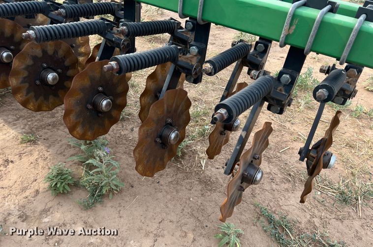 image for item DR1481 Great Plains 2000-327594  no-till grain drill