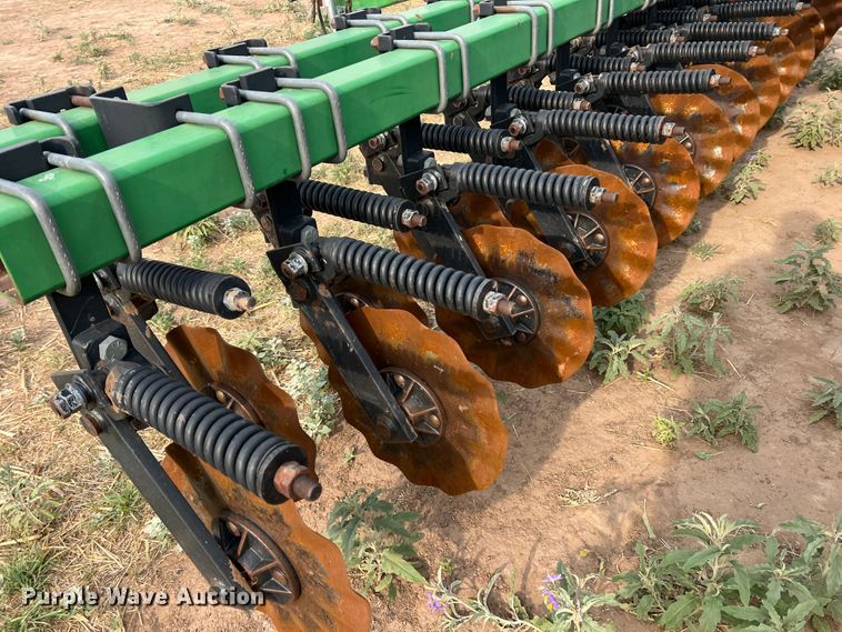 image for item DR1481 Great Plains 2000-327594  no-till grain drill
