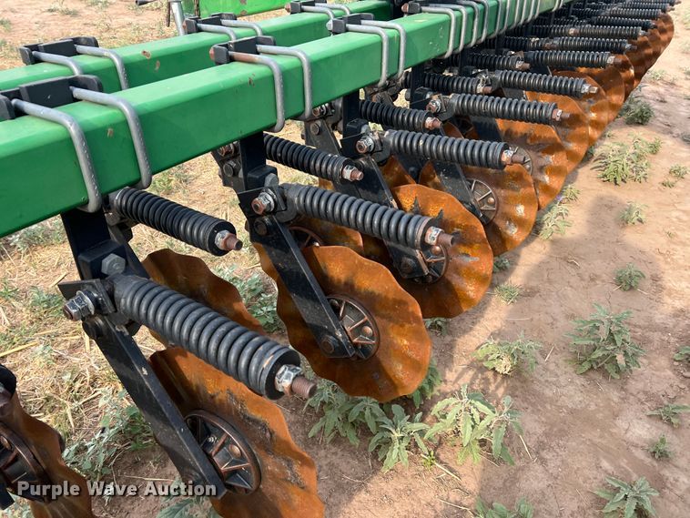 image for item DR1481 Great Plains 2000-327594  no-till grain drill
