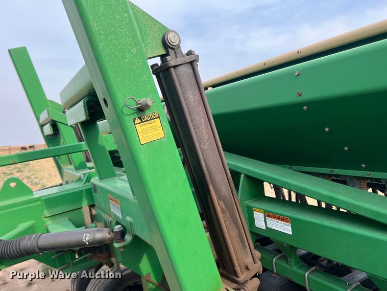 image for item DR1481 Great Plains 2000-327594  no-till grain drill