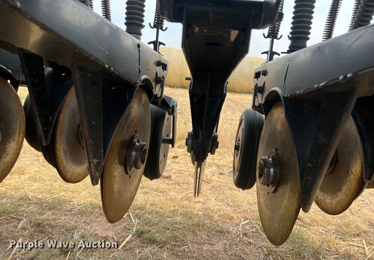 image for item DR1481 Great Plains 2000-327594  no-till grain drill