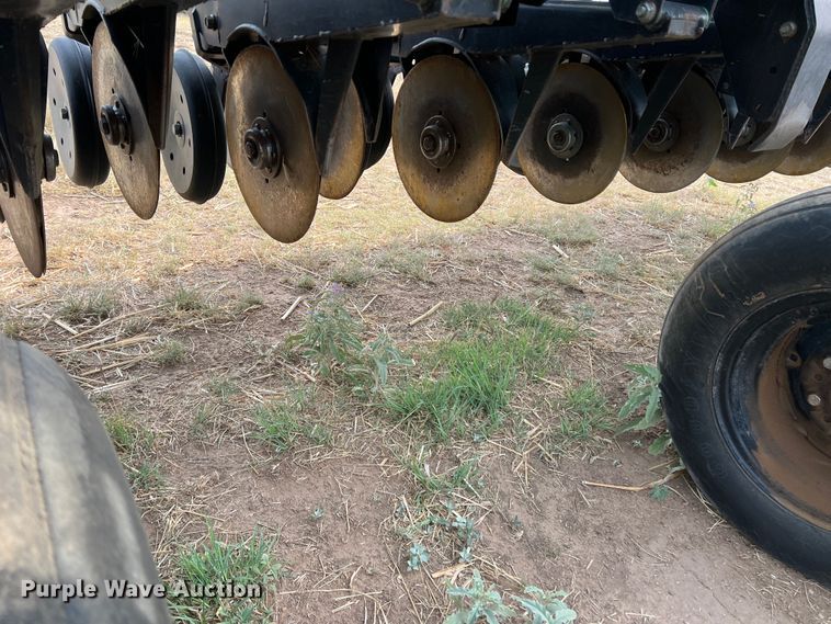 image for item DR1481 Great Plains 2000-327594  no-till grain drill