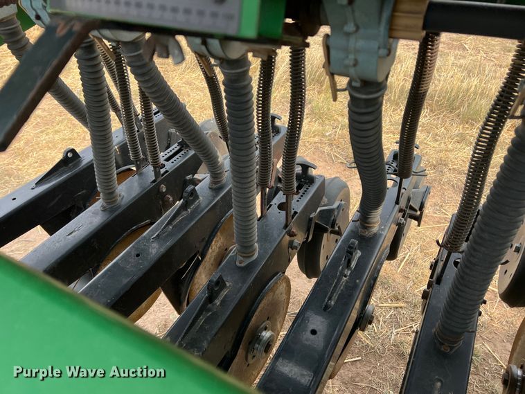 image for item DR1481 Great Plains 2000-327594  no-till grain drill