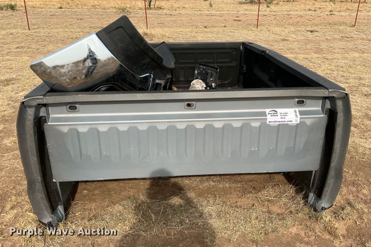 image for item DR1485 2017 GMC Sierra  pickup truck bed