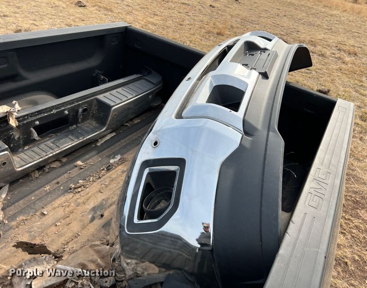 image for item DR1485 2017 GMC Sierra  pickup truck bed