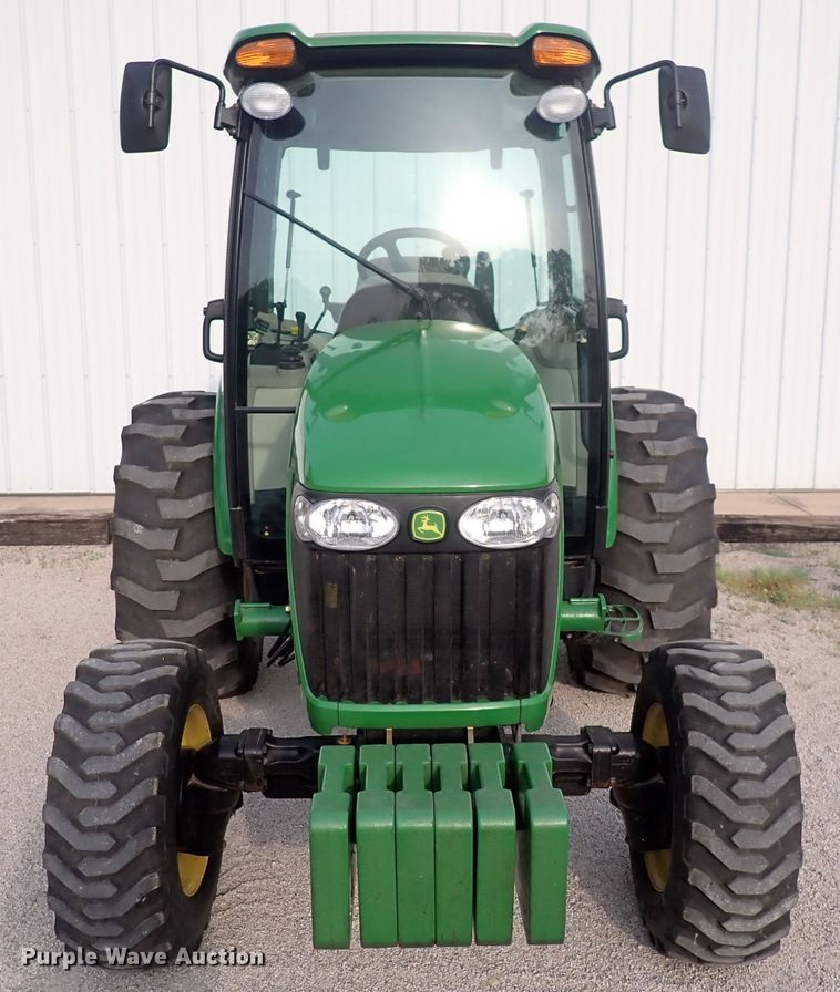 image for item DS7068 2006 John Deere 4520  MFWD tractor