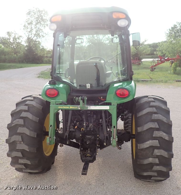 image for item DS7068 2006 John Deere 4520  MFWD tractor