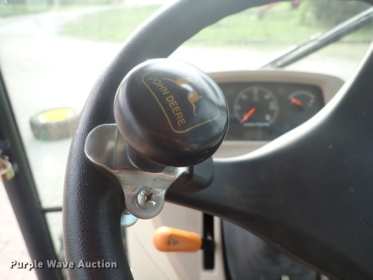 image for item DS7068 2006 John Deere 4520  MFWD tractor