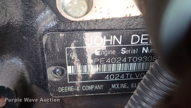 image for item DS7068 2006 John Deere 4520  MFWD tractor
