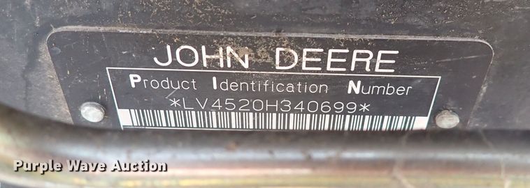 image for item DS7068 2006 John Deere 4520  MFWD tractor