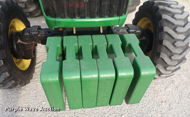 image for item DS7068 2006 John Deere 4520  MFWD tractor