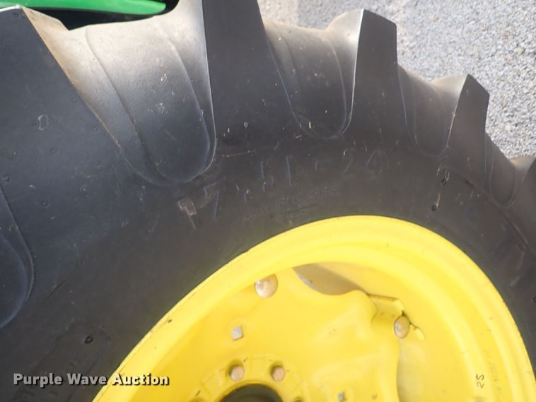 image for item DS7068 2006 John Deere 4520  MFWD tractor