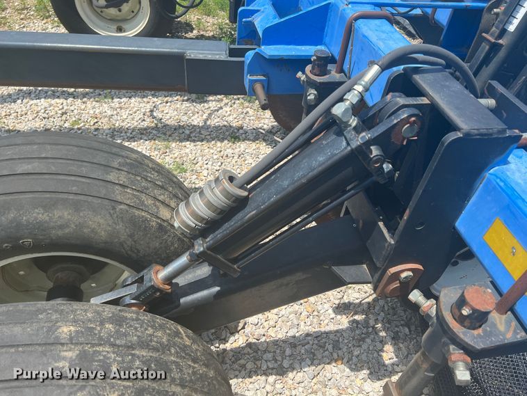 image for item HL9013 Case IH 2500B  in-line ripper