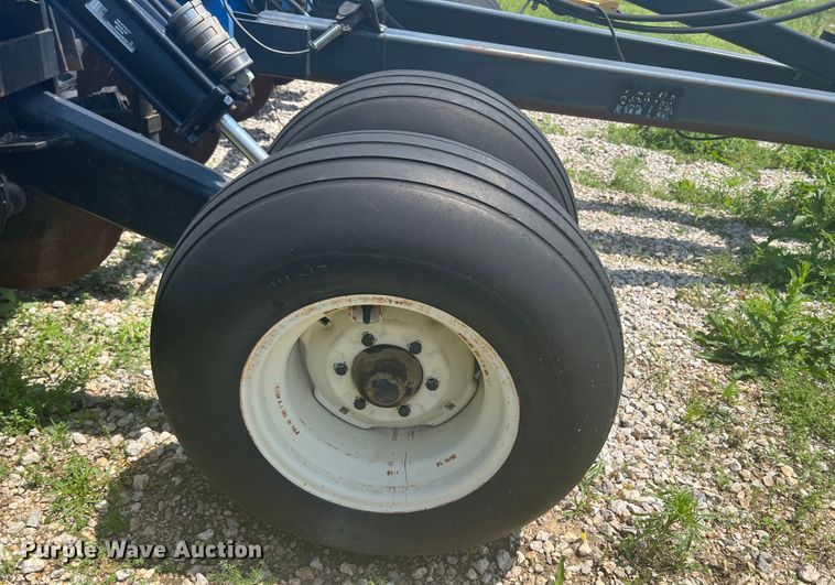 image for item HL9013 Case IH 2500B  in-line ripper