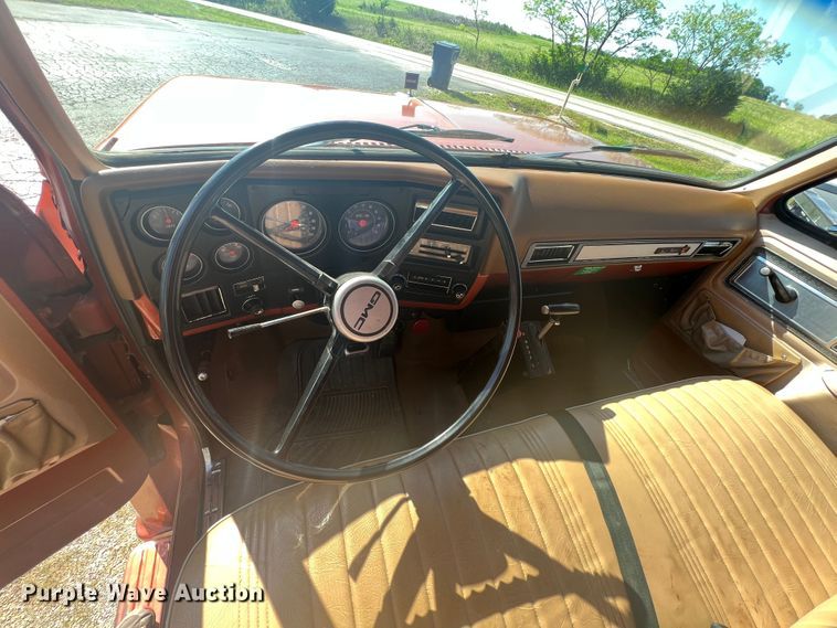 image for item HL9015 1978 GMC 6500  grain truck