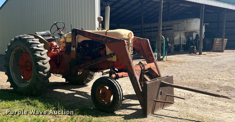 image for item HL9017 Case 401  tractor