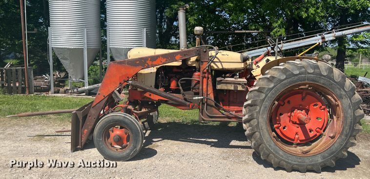 image for item HL9017 Case 401  tractor