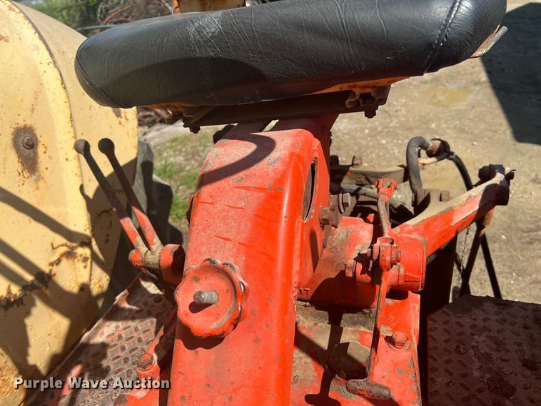 image for item HL9017 Case 401  tractor