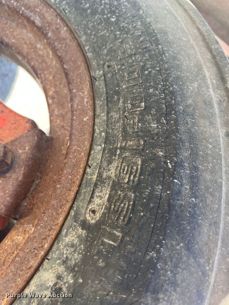 image for item HL9017 Case 401  tractor