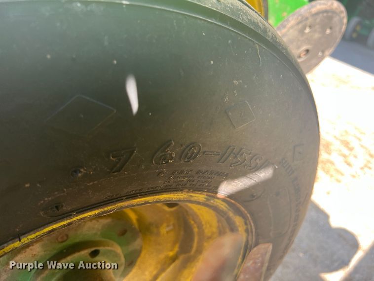 image for item HL9018 John Deere 7200  planter