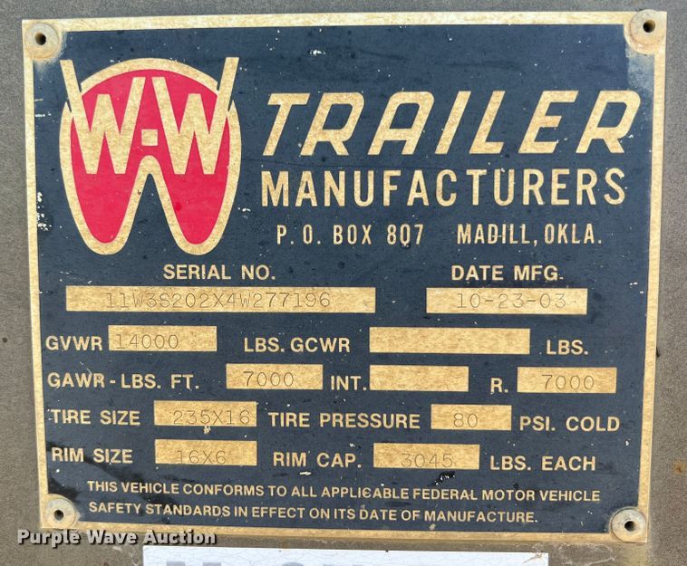 image for item HL9026 2004 W-W Trailers  livestock trailer