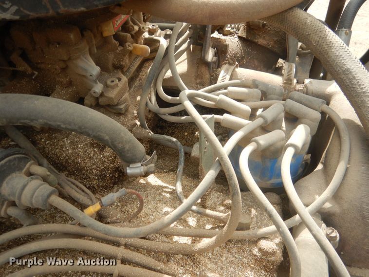 image for item HU9410 1973 Ford 880  grain truck