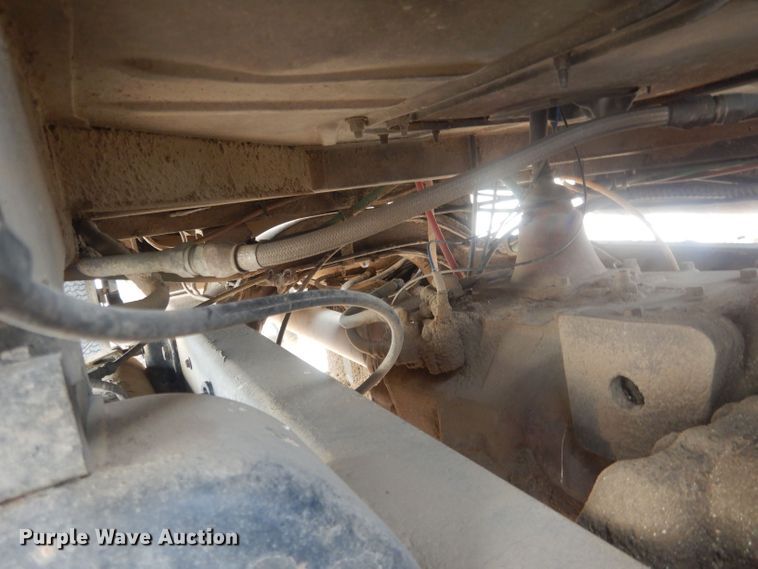 image for item HU9410 1973 Ford 880  grain truck