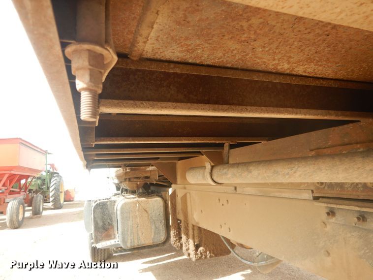 image for item HU9410 1973 Ford 880  grain truck