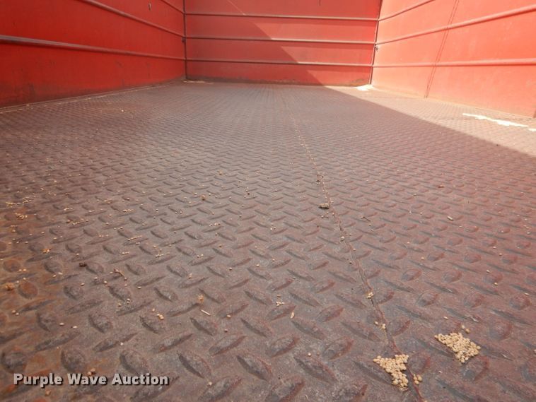 image for item HU9410 1973 Ford 880  grain truck