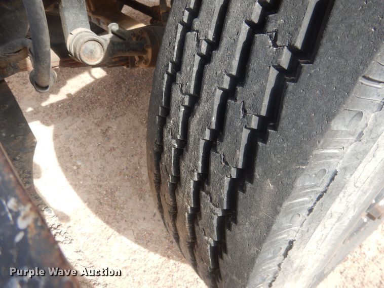 image for item HU9410 1973 Ford 880  grain truck