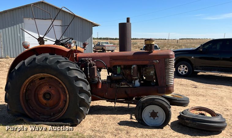 image for item IG9493 Massey Ferguson MF98  tractor