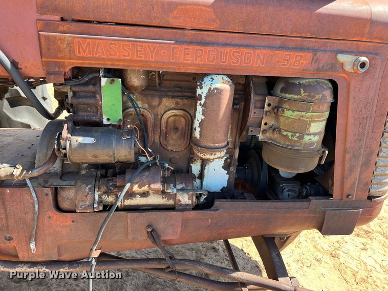 image for item IG9493 Massey Ferguson MF98  tractor