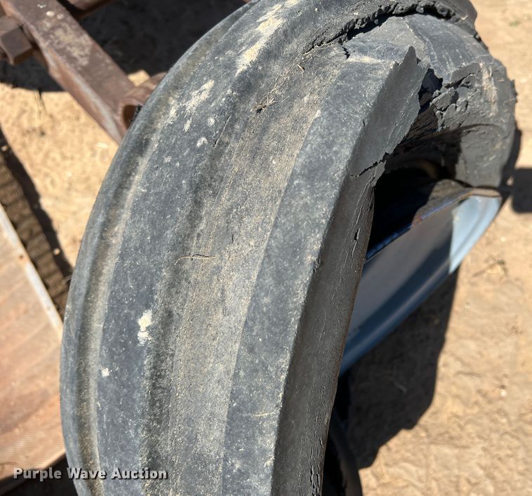 image for item IG9493 Massey Ferguson MF98  tractor