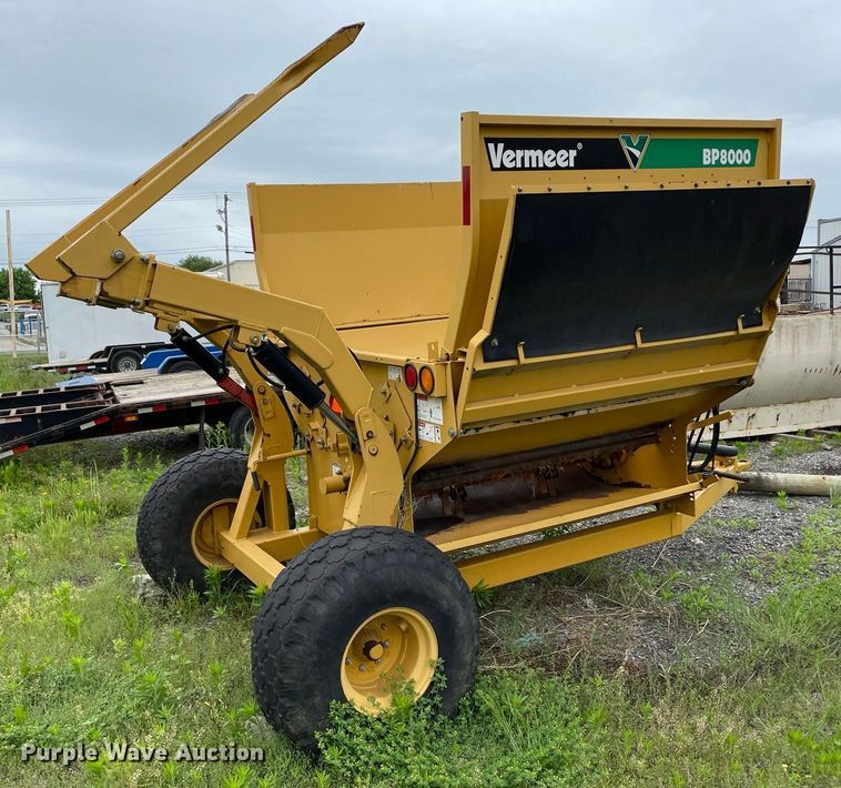 image for item JC9870 2009 Vermeer BP8000  bale processor