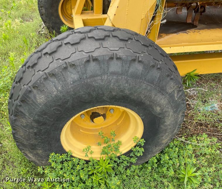 image for item JC9870 2009 Vermeer BP8000  bale processor