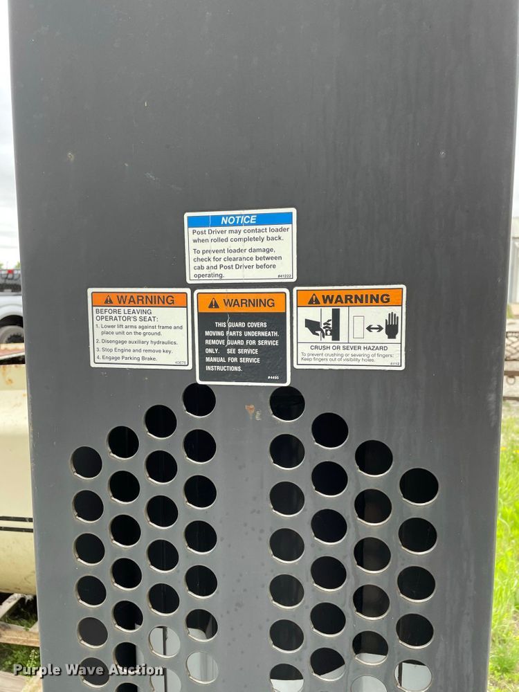 image for item JC9872 2014 New Holland  skid steer post driver