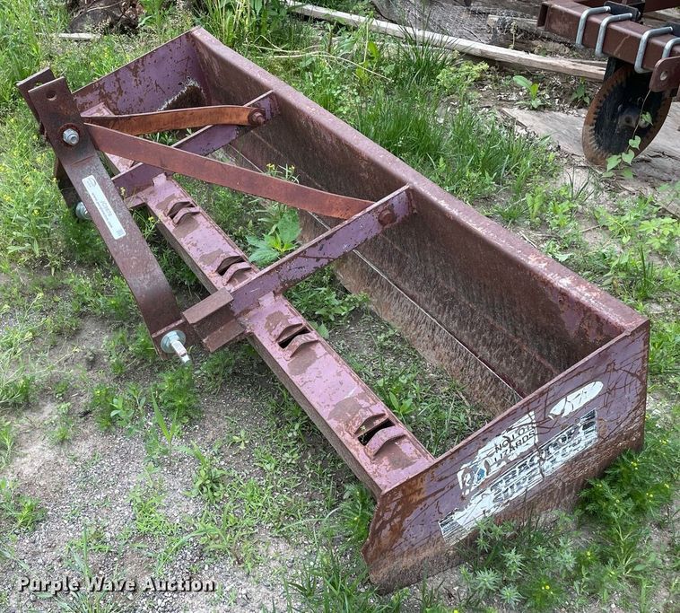 image for item JC9876 Tractor Supply  73"W box blade