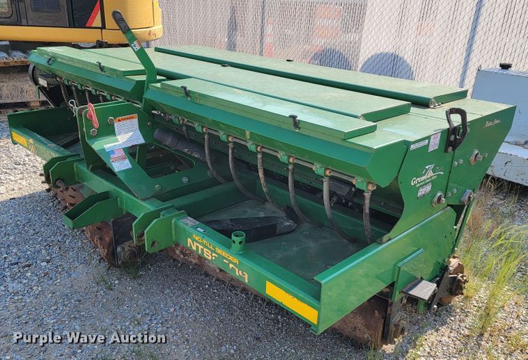 image for item JL9436 Great Plains BTS2509  no-till seeder