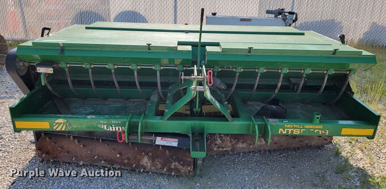 image for item JL9436 Great Plains BTS2509  no-till seeder
